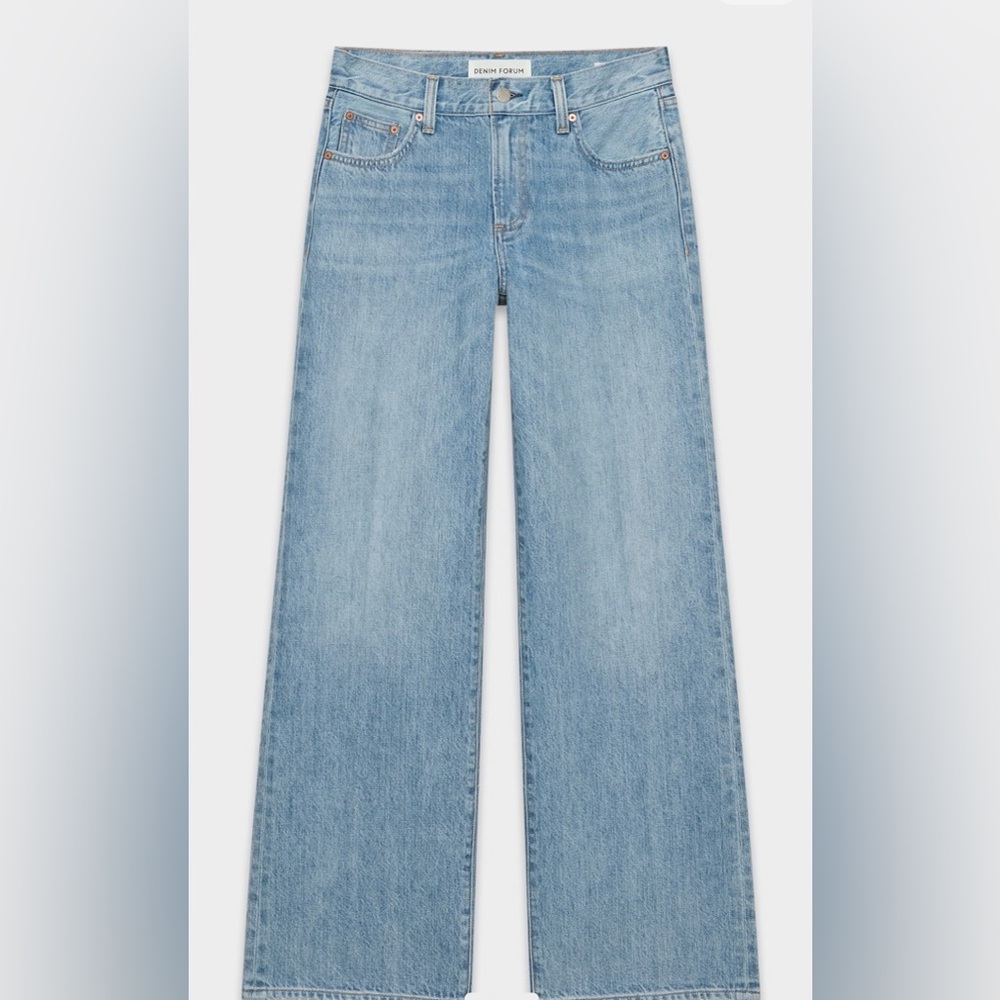 Aritzia Denim Forum The farrah Low rise Wide Jean